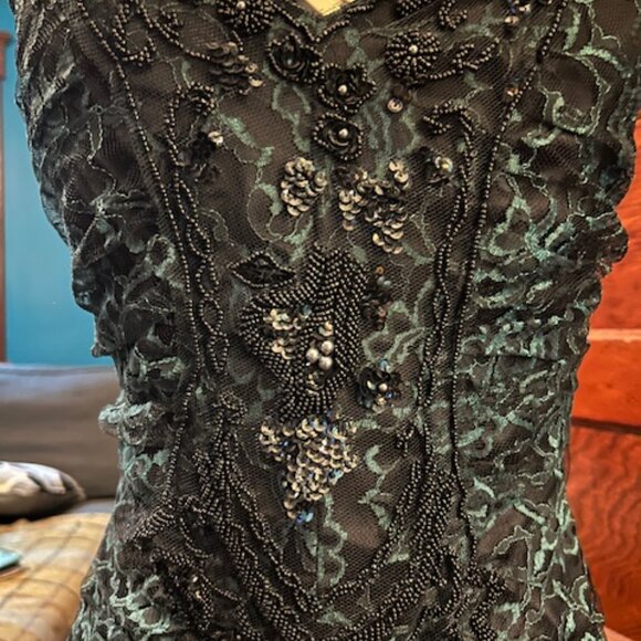 Black and Teal, Vintage, 1988, Victorian-inspired Beaded/Lace Gown, Size 6 - Picture 10 of 10